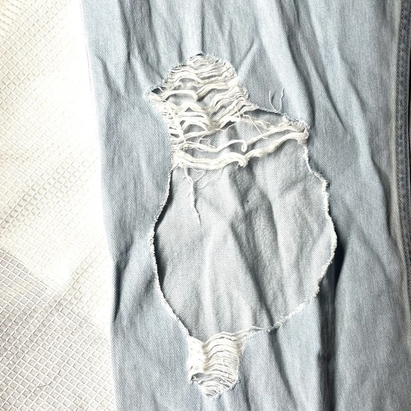Hollister Ultra High Rise Dad Jeans Sz 9R - Picture 2 of 8